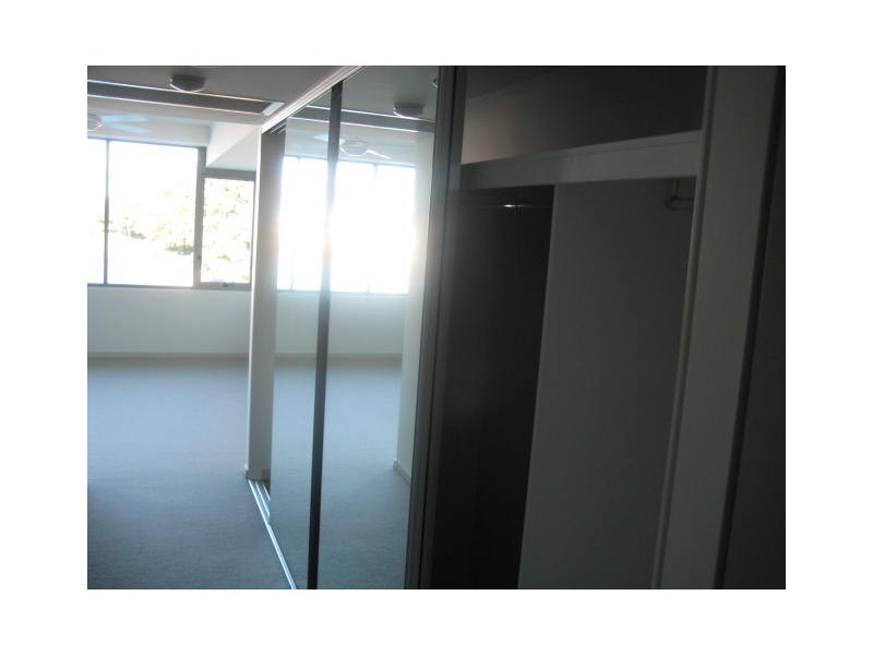 1302 Mariners Drive, Townsville City QLD 4810