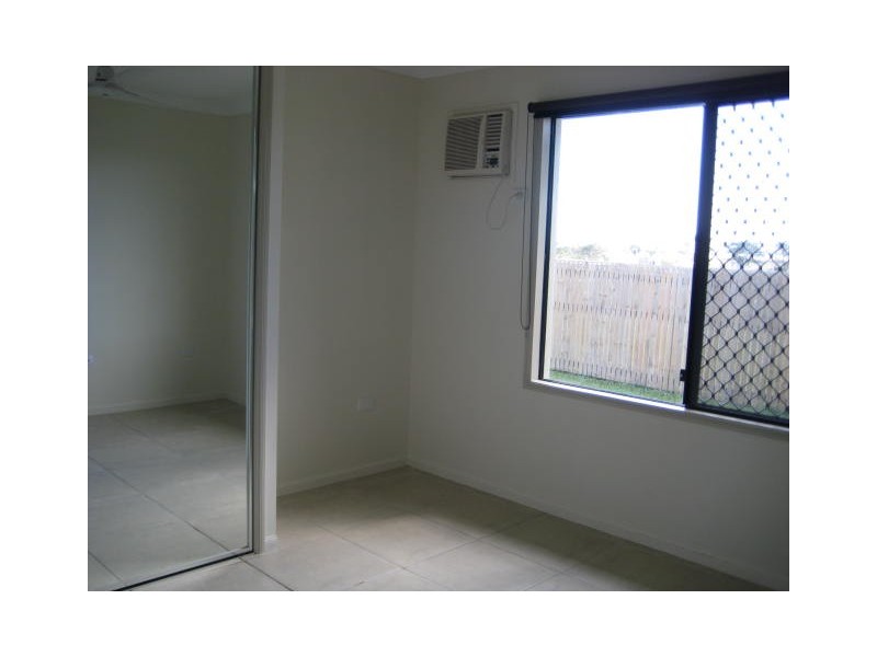 13  Barra Court, Mount Louisa QLD 4814