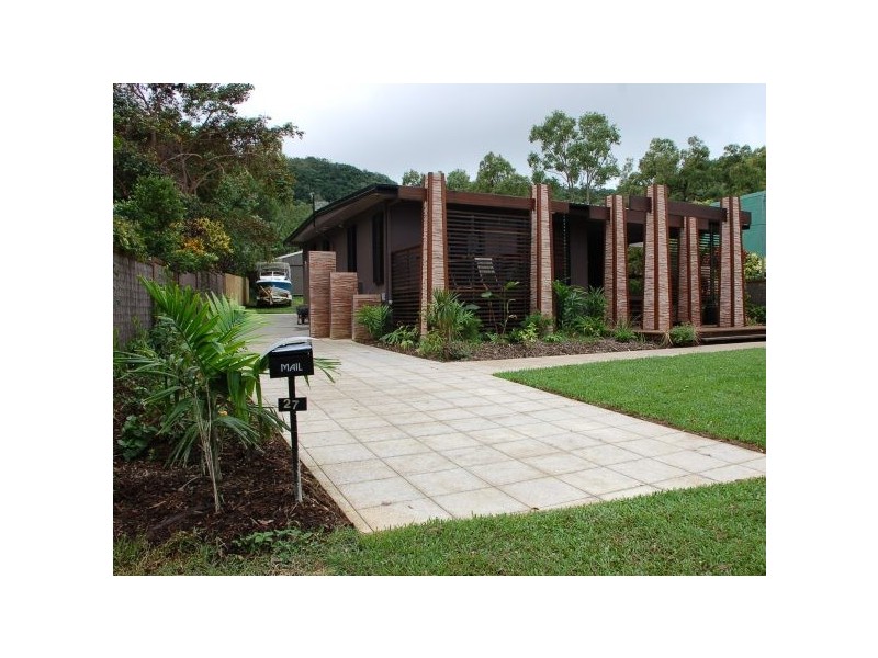 27 Mandalay Avenue, Magnetic Island QLD 4819