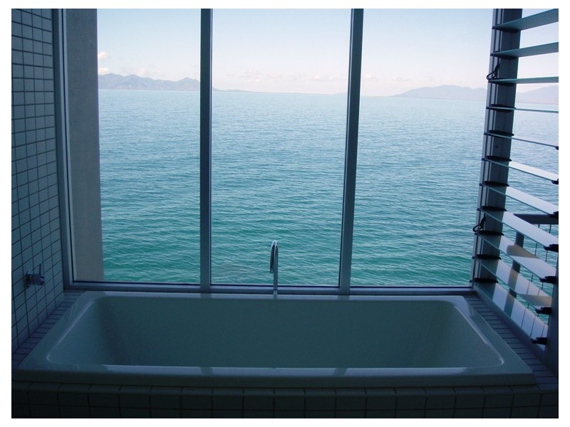 4303 ONE BRIGHT POINT, Magnetic Island QLD 4819