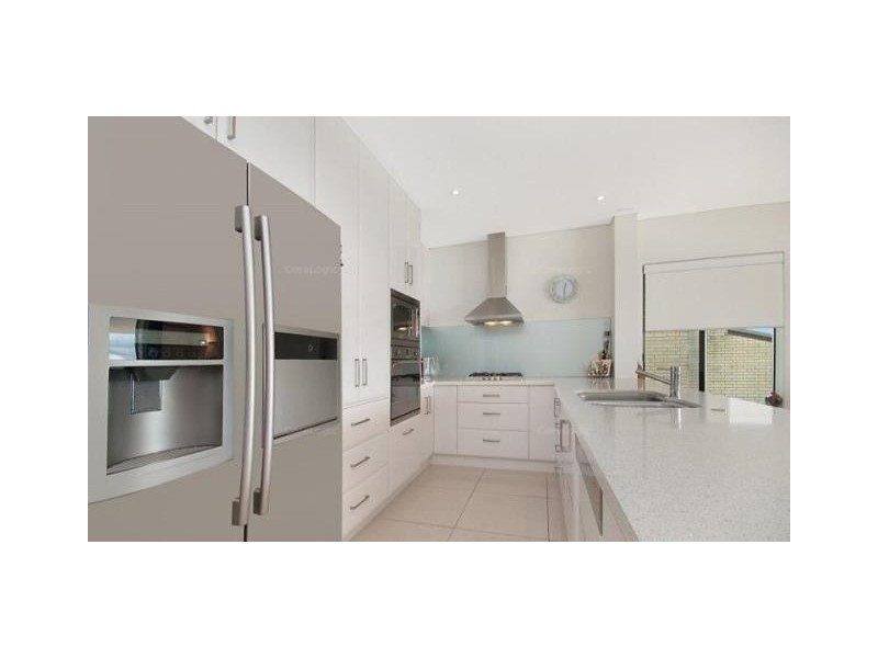 8/326 Stanley Street, Townsville City QLD 4810