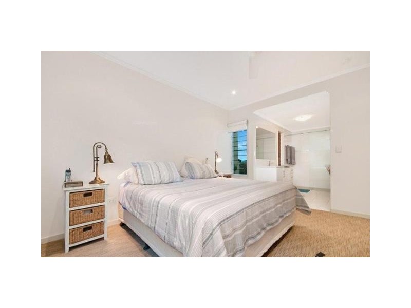 8/326 Stanley Street, Townsville City QLD 4810