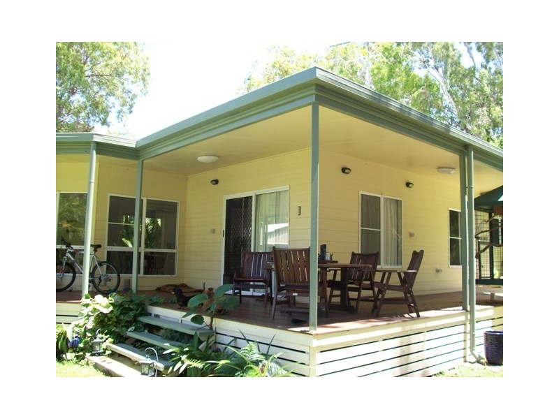 14  Bottiger Street  NB, Magnetic Island QLD 4819