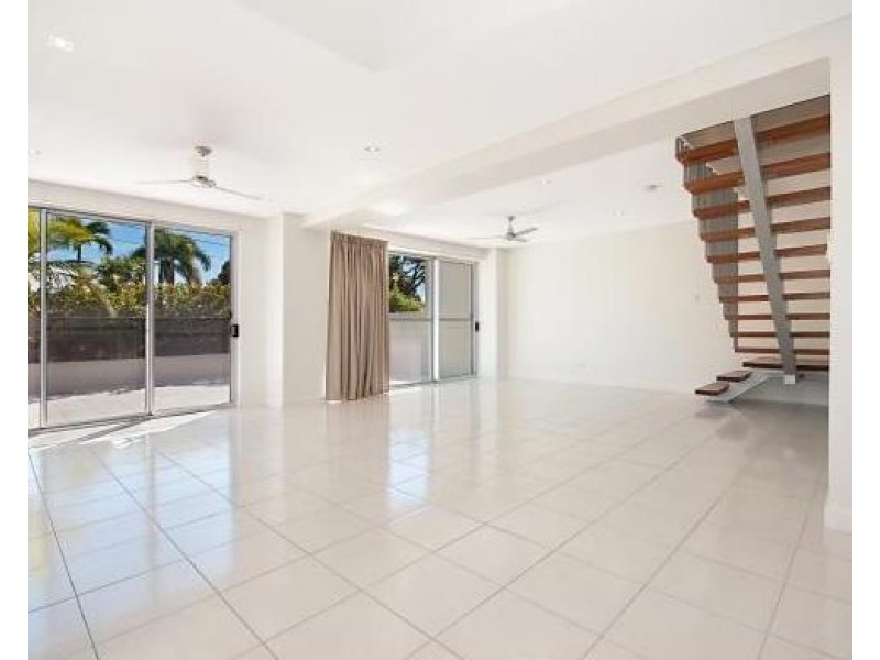 1/48 Thompson Street, Mundingburra QLD 4812