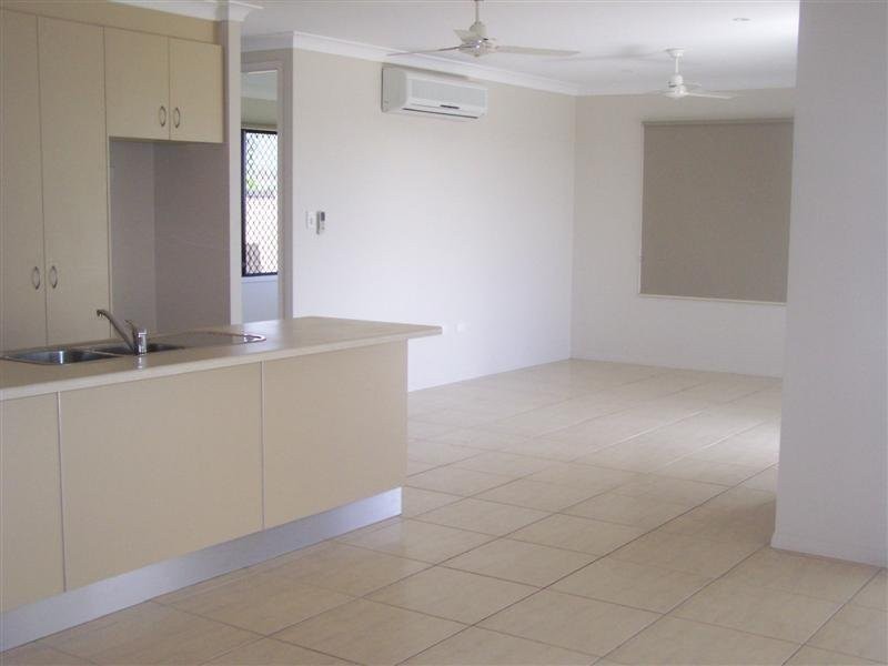 16 Barra Court, Mount Louisa QLD 4814