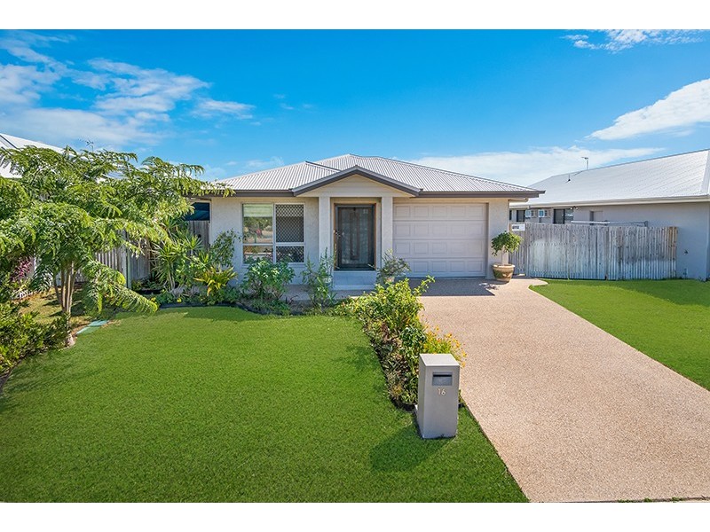 16 Rodeo Drive, Mount Louisa QLD 4814