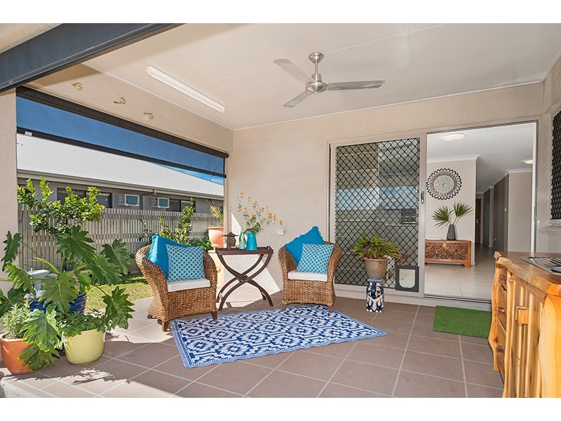 16 Rodeo Drive, Mount Louisa QLD 4814