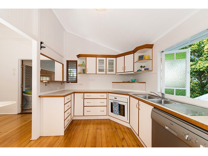 81 Cook Street, North Ward QLD 4810