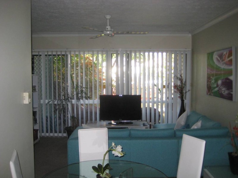 1/50-54 McIlwraith Street, Townsville City QLD 4810