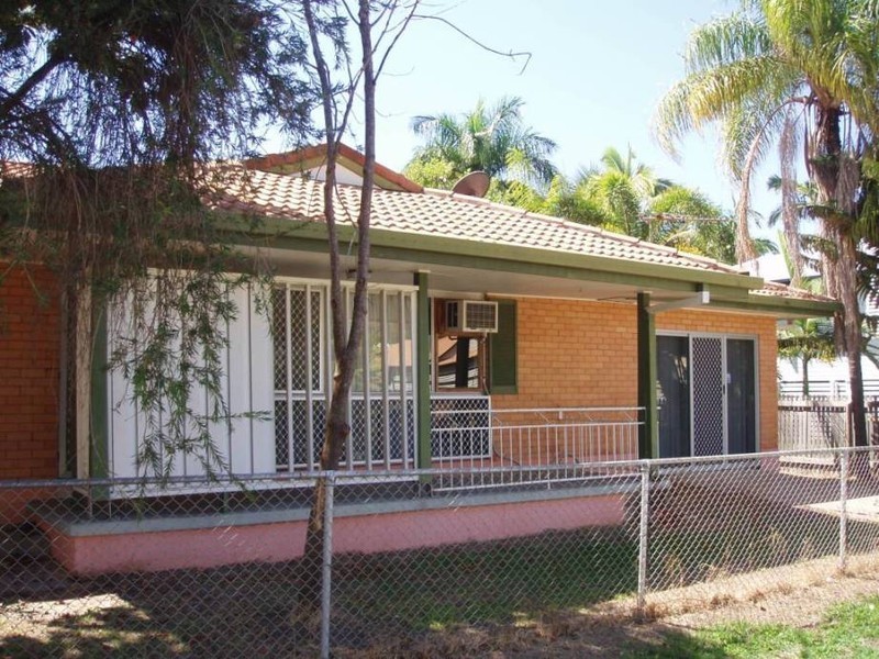 12 Isley Street, North Ward QLD 4810