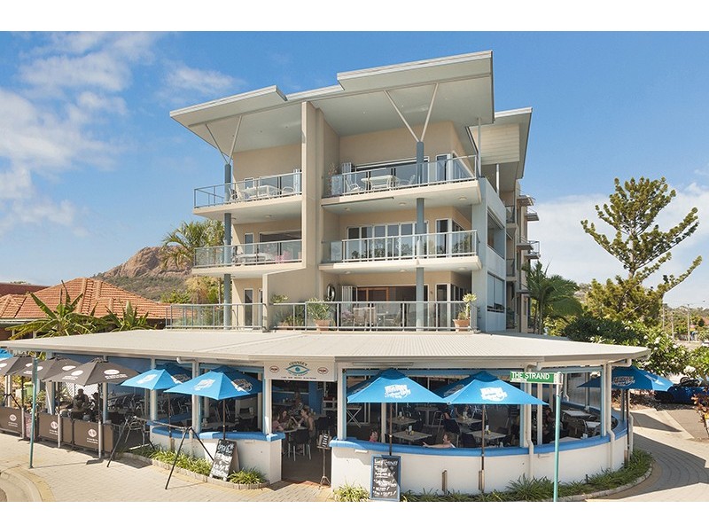1/120 The Strand, North Ward QLD 4810