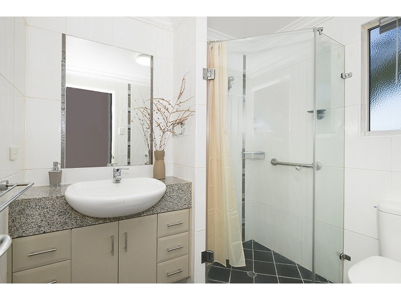 1/120 The Strand, North Ward QLD 4810