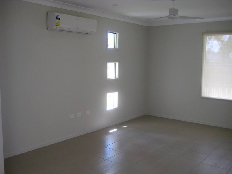 15 Tahlia Circuit, Mount Louisa QLD 4814