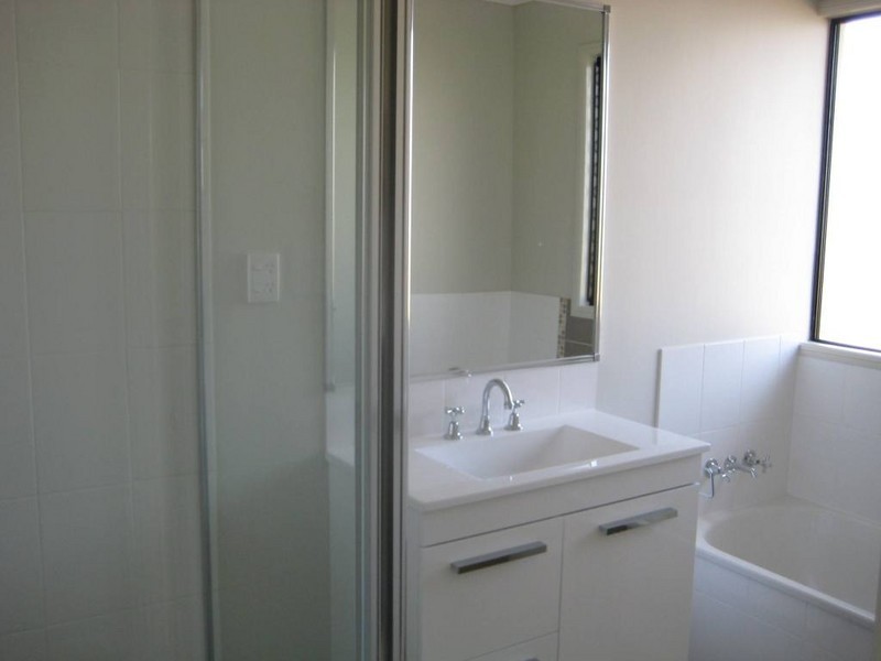 15 Tahlia Circuit, Mount Louisa QLD 4814