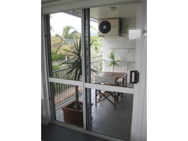 9/7-9  Lindsay Street, Rosslea QLD 4812