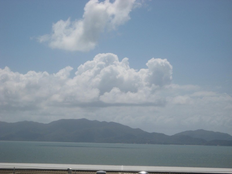 2/11 Herbert Street, North Ward QLD 4810