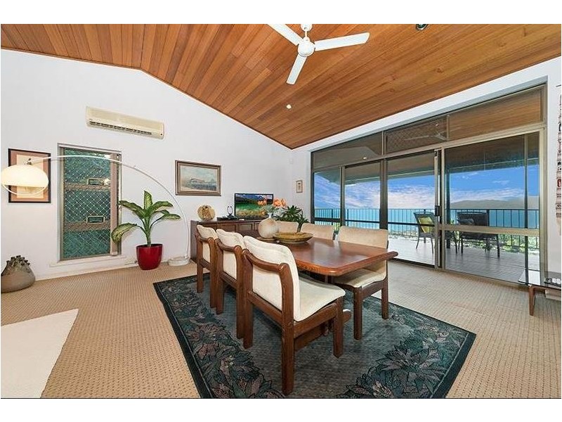 6 Edinburgh Court, Castle Hill QLD 4810