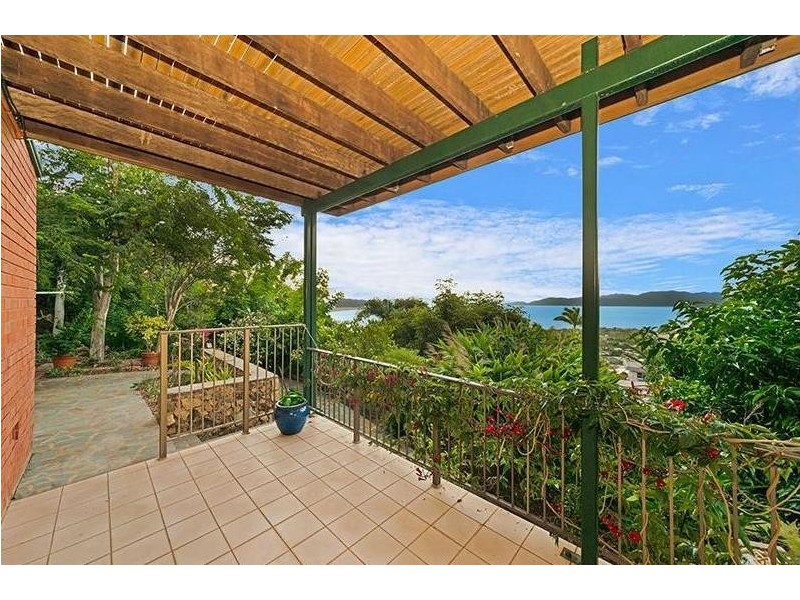 6 Edinburgh Court, Castle Hill QLD 4810