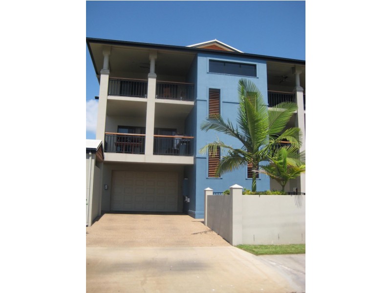 2/56 Cook Street, North Ward QLD 4810