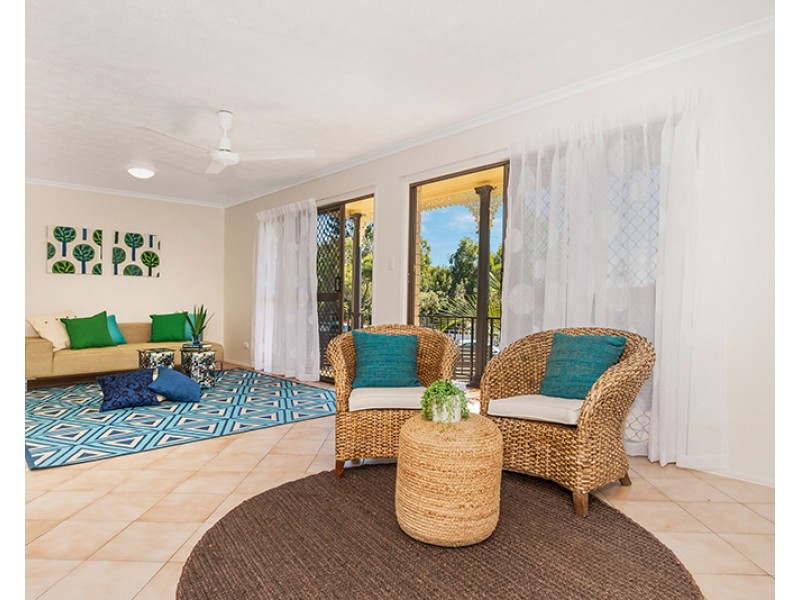 1 St James Drive, Belgian Gardens QLD 4810