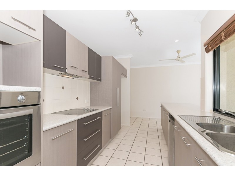 12 Paperbark Place, Mount Louisa QLD 4814