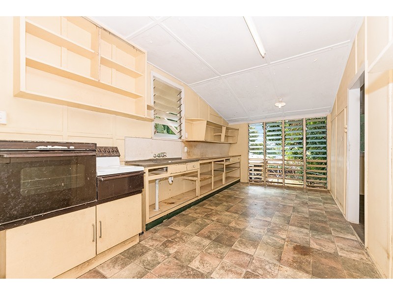 20 Alexandra Street, North Ward QLD 4810