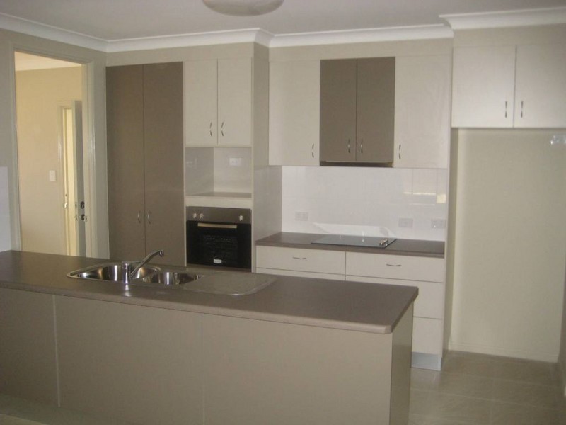 59 Rattray Street, Bushland Beach QLD 4818