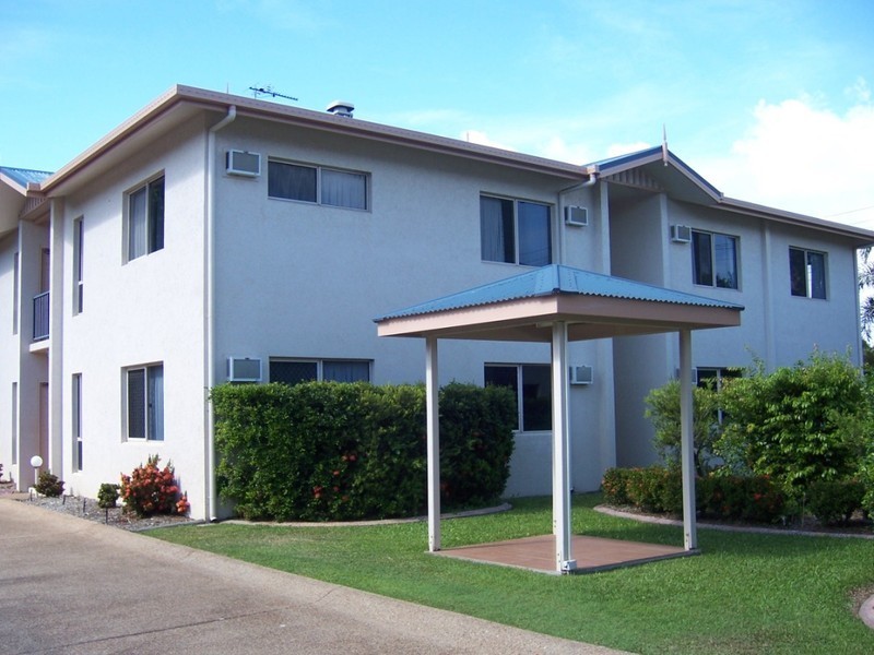 5 / 2-4  Macrossan Street, South Townsville QLD 4810