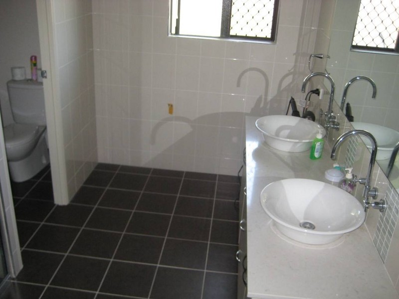 8 Newhaven Place, Idalia QLD 4811