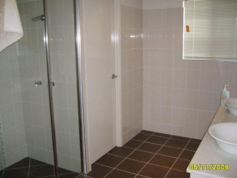 8 Newhaven Place, Idalia QLD 4811