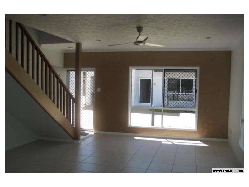 2/8 Ash Street, Kirwan QLD 4817