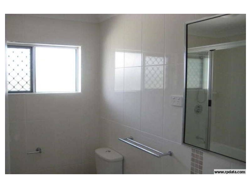 2/8 Ash Street, Kirwan QLD 4817