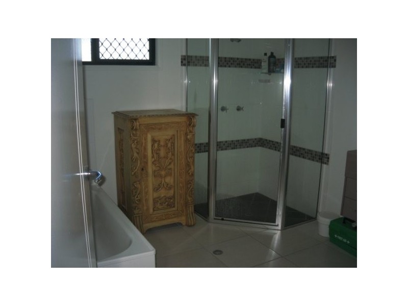 2/10 Oconnor Street, Rosslea QLD 4812