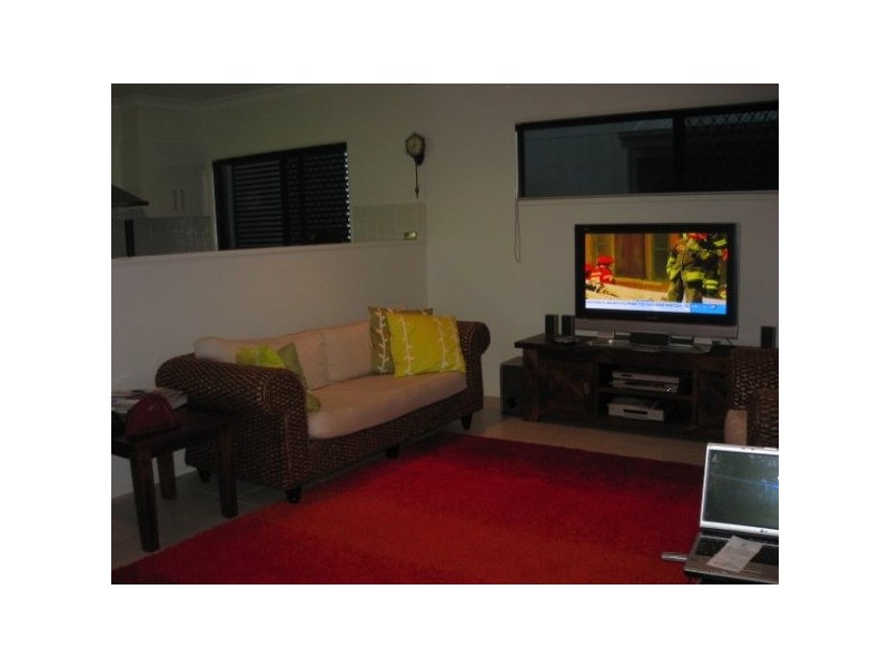 2/10 Oconnor Street, Rosslea QLD 4812