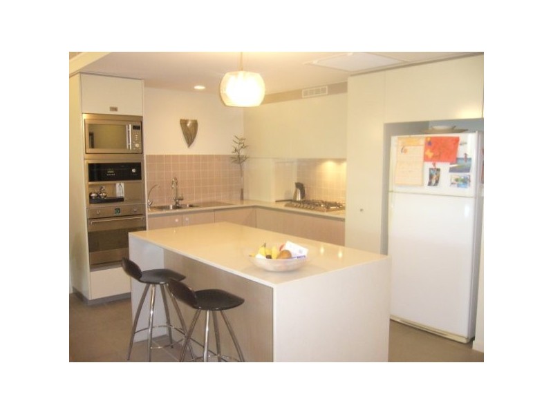 23/98  Mitchell Street, North Ward QLD 4810