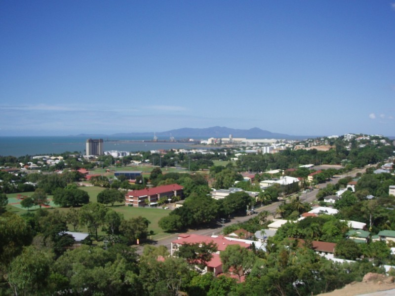 1/5 Glamis Court Yarrawonga, Townsville QLD 4810