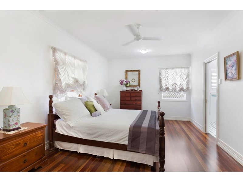 31 Balmoral Drive, Castle Hill QLD 4810