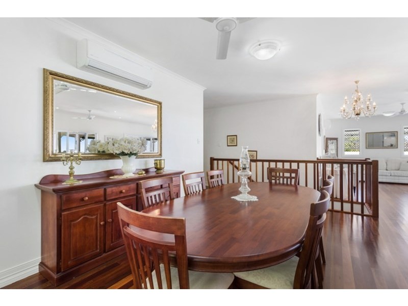 31 Balmoral Drive, Castle Hill QLD 4810