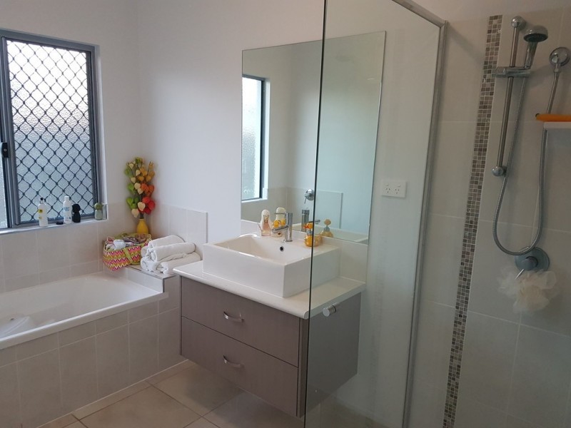 3 Polmaise Close, Burdell QLD 4818