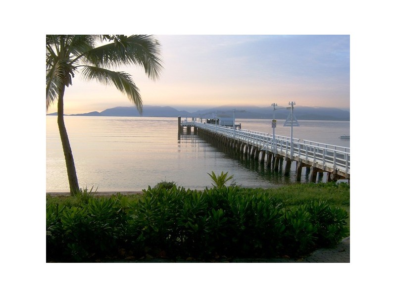 27 Barbarra Street Picnic Bay, Magnetic Island QLD 4819