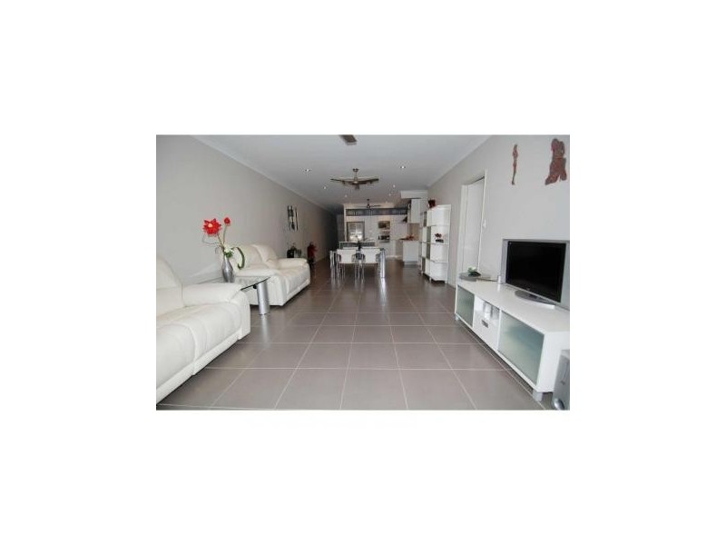 11/50 Primrose St, Townsville City QLD 4810