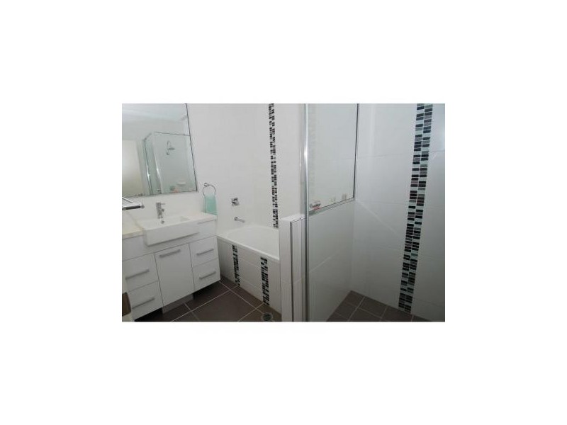 11/50 Primrose St, Townsville City QLD 4810