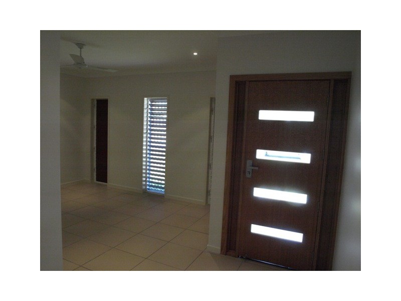 37  Tahlia Court, Mount Louisa QLD 4814