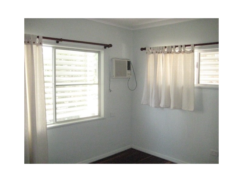 25 Gilbert Crescent, Castle Hill QLD 4810