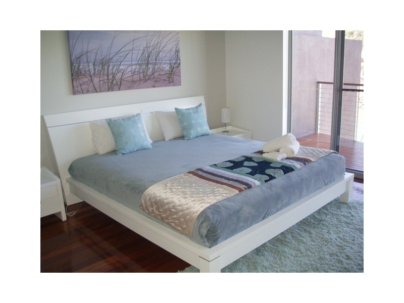 1/5 Terrace Place Nelly Bay, Magnetic Island QLD 4819