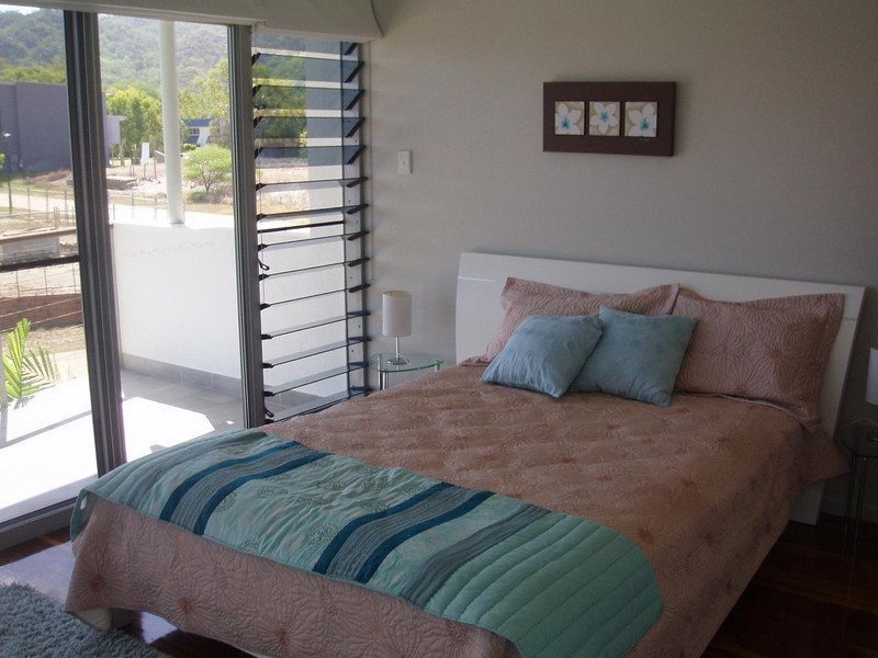 1/5 Terrace Place, Magnetic Island QLD 4819