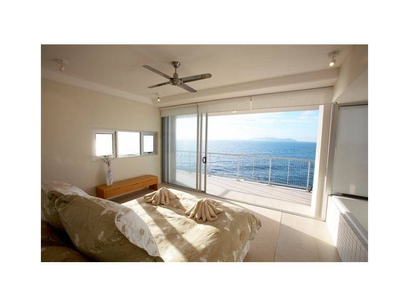 5204 146 Sooning Street Nelly Bay, Magnetic Island QLD 4819