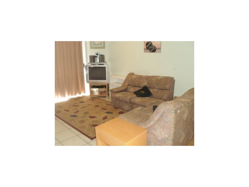 3/102 Cook Street, Townsville QLD 4810