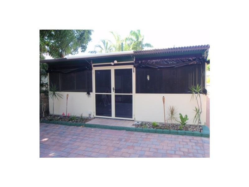 6 Plant Street, West End QLD 4810
