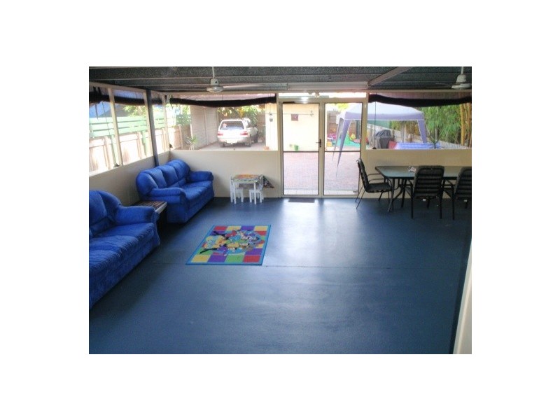6 Plant Street, West End QLD 4810